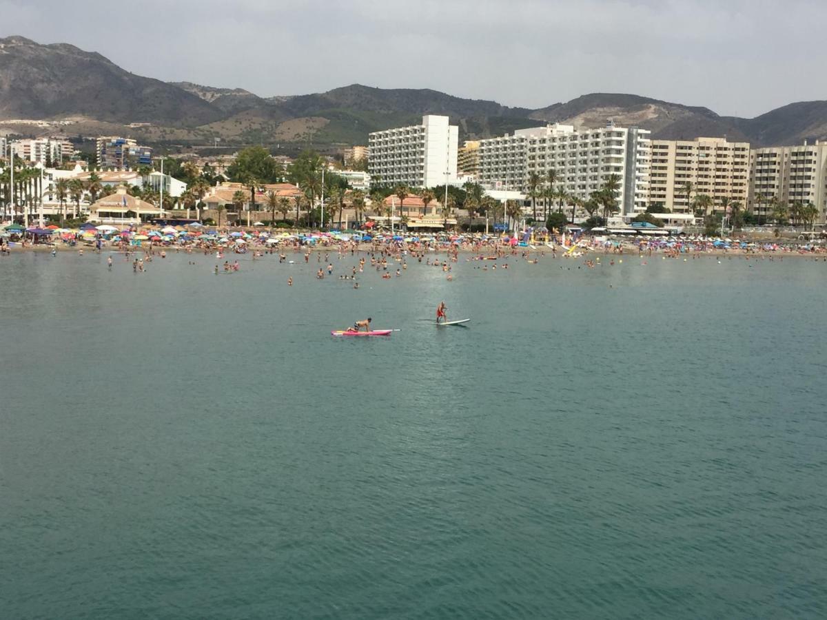 Апартаменты Carihuela Palace Beach Торремолинос Экстерьер фото